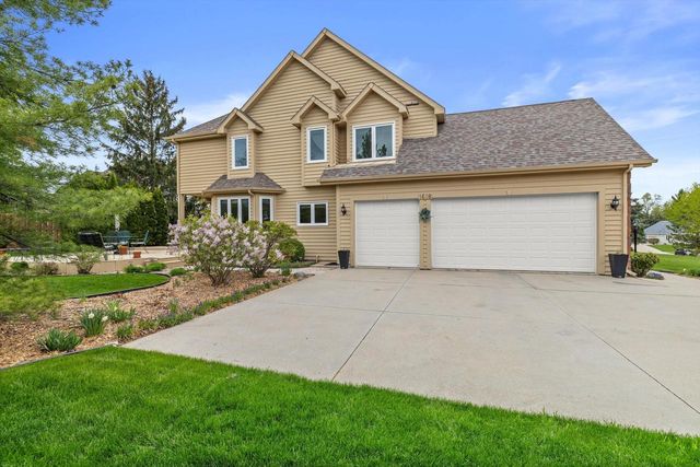 1618 34th COURT, Kenosha, WI 53144