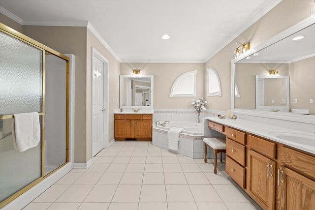 1618 34th COURT, Kenosha, WI 53144