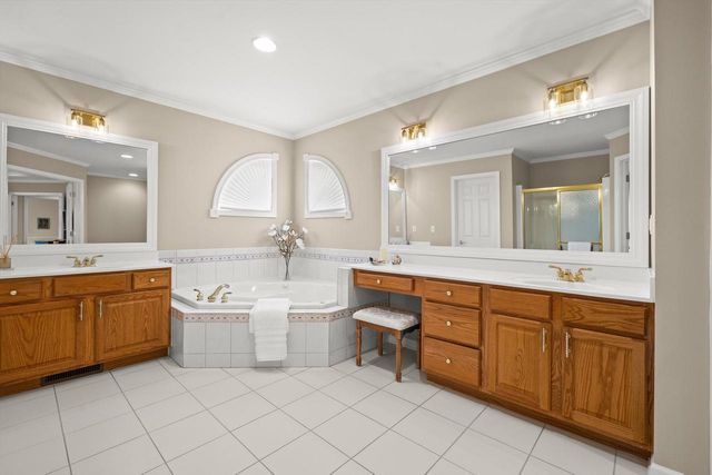1618 34th COURT, Kenosha, WI 53144