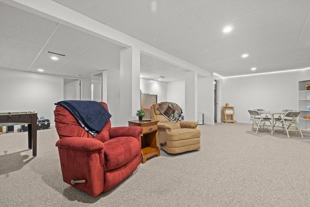 1618 34th COURT, Kenosha, WI 53144