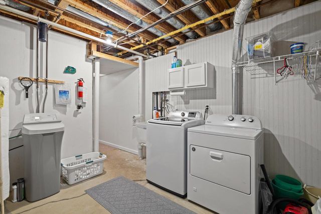 1618 34th COURT, Kenosha, WI 53144