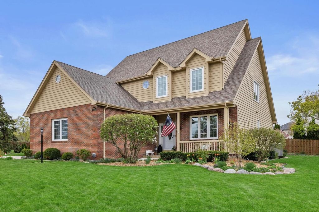 1618 34th COURT, Kenosha, WI 53144