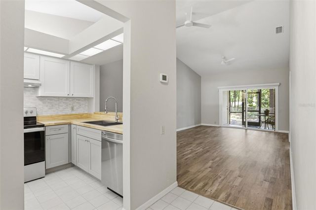 4023 NW 23RD CIRCLE, Gainesville, FL 32605