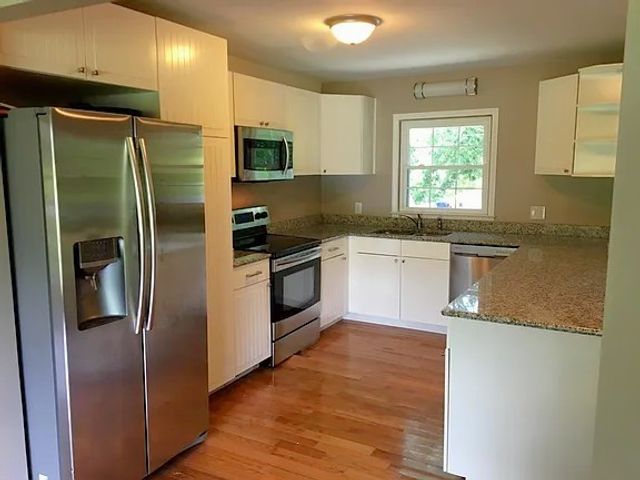 1211 Clearview Dr, Mount Juliet, TN 37122