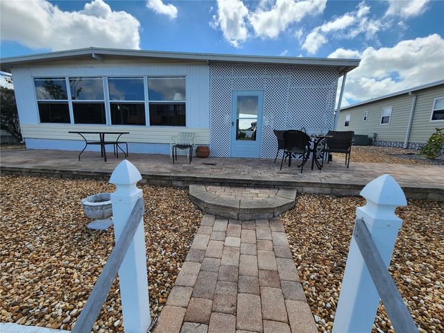 808 53RD AVENUE E 27, Bradenton, FL 34203