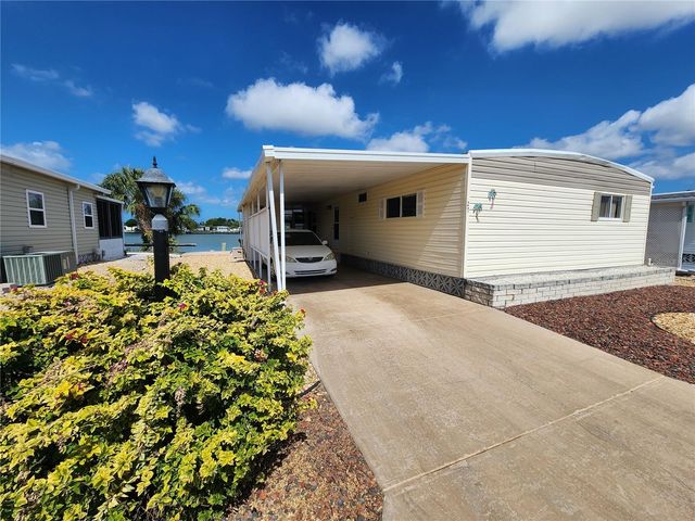 808 53RD AVENUE E 27, Bradenton, FL 34203