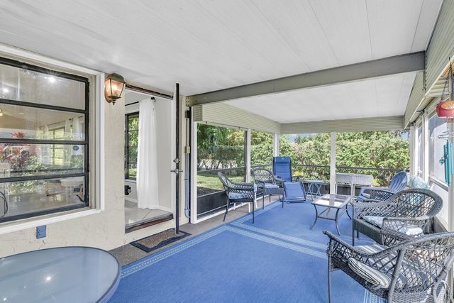6335 Hitchin Post Way, Delray Beach, FL 33484