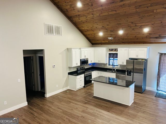 1027 Roberts Road, Demorest, GA 30535
