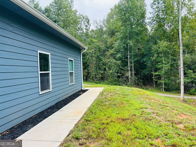 1027 Roberts Road, Demorest, GA 30535