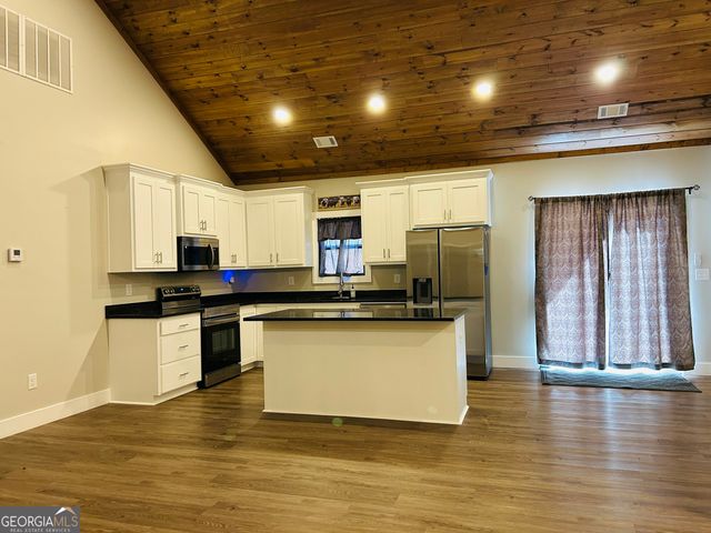 1027 Roberts Road, Demorest, GA 30535