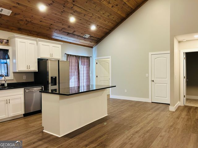 1027 Roberts Road, Demorest, GA 30535