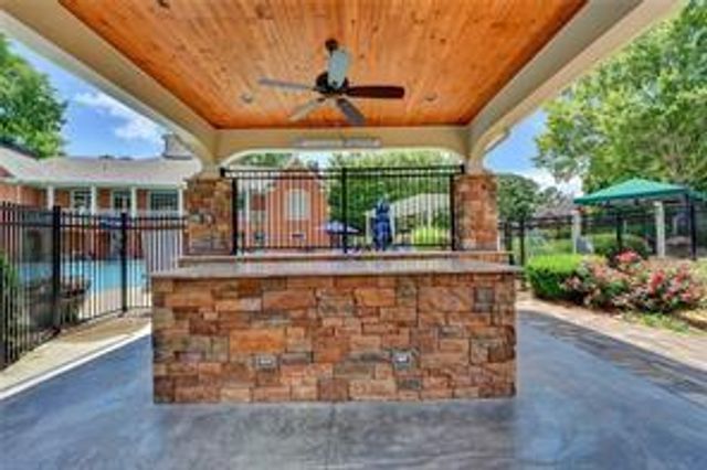 405 Millhaven Way, Alpharetta, GA 30005