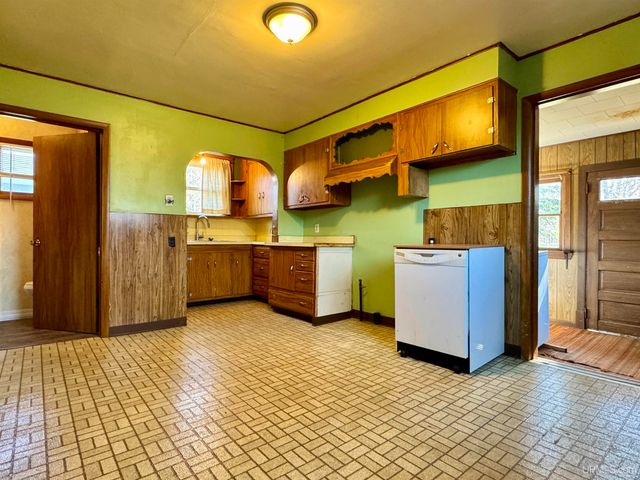 1015 Ethel Avenue, Hancock, MI 49930