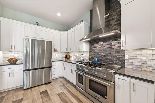 31734 Bayou Bend, Richwood, TX 77515