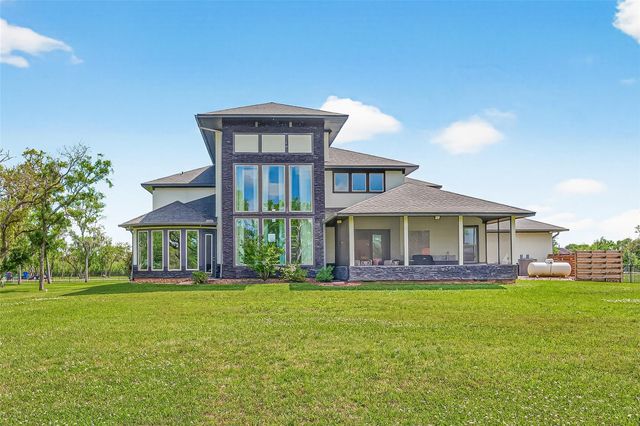 31734 Bayou Bend, Richwood, TX 77515