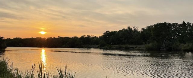 31734 Bayou Bend, Richwood, TX 77515