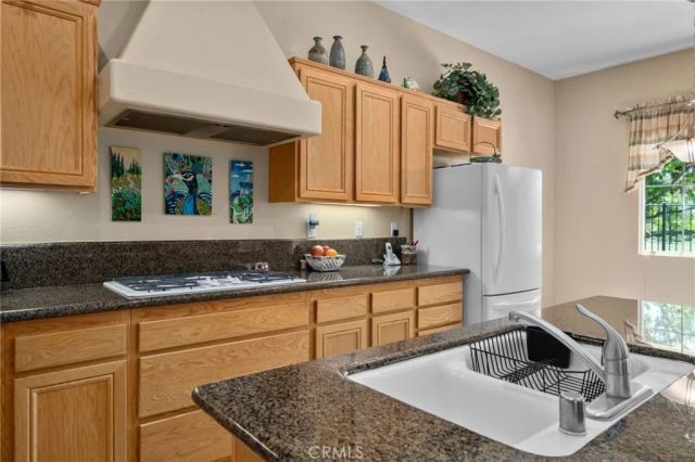 34213 Lake Breeze Drive, Yucaipa, CA 92399
