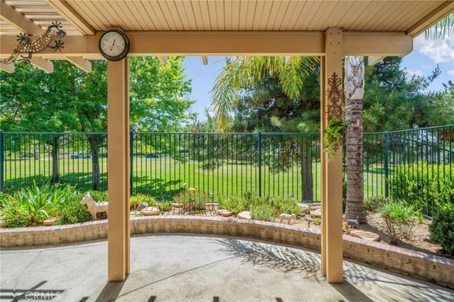 34213 Lake Breeze Drive, Yucaipa, CA 92399