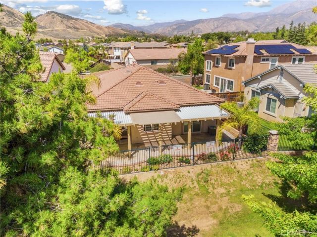 34213 Lake Breeze Drive, Yucaipa, CA 92399