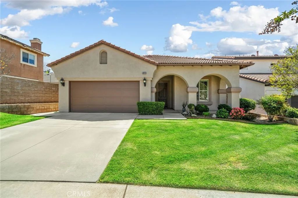 34213 Lake Breeze Drive, Yucaipa, CA 92399