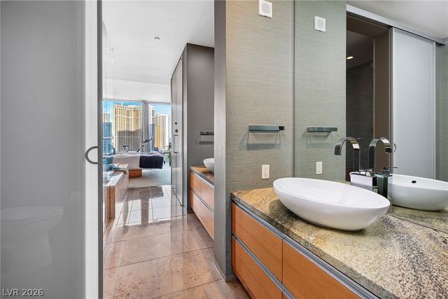 3722 South Las Vegas Boulevard 802, Las Vegas, NV 89158