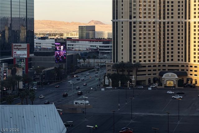 3722 South Las Vegas Boulevard 802, Las Vegas, NV 89158