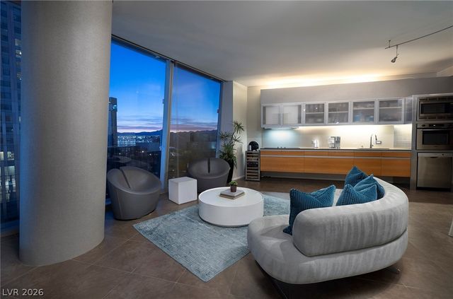 3722 South Las Vegas Boulevard 802, Las Vegas, NV 89158