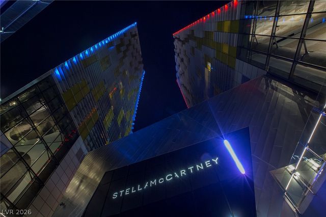 3722 South Las Vegas Boulevard 802, Las Vegas, NV 89158