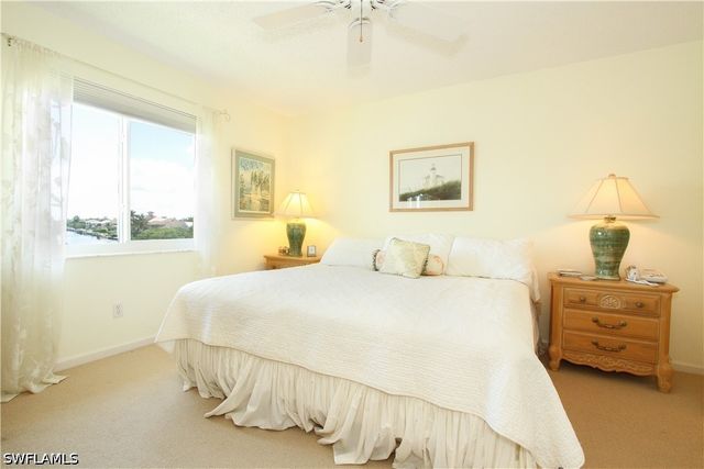 10686 Gulf Shore DR A302, Naples, FL 34108