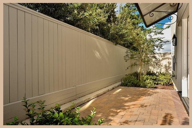 215 Willow Street, Shenandoah, TX 77384