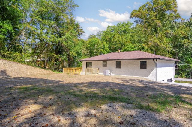 8946 Fuller Road, Chattanooga, TN 37421