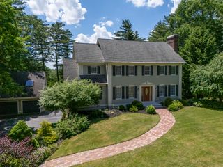 11 Wood Hill Drive, Auburn, NH 03032