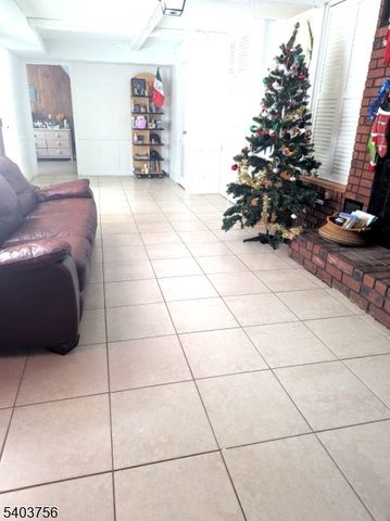 726 W Milton Ave 1, Rahway City, NJ 07065