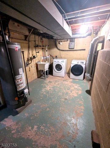 726 W Milton Ave 1, Rahway City, NJ 07065