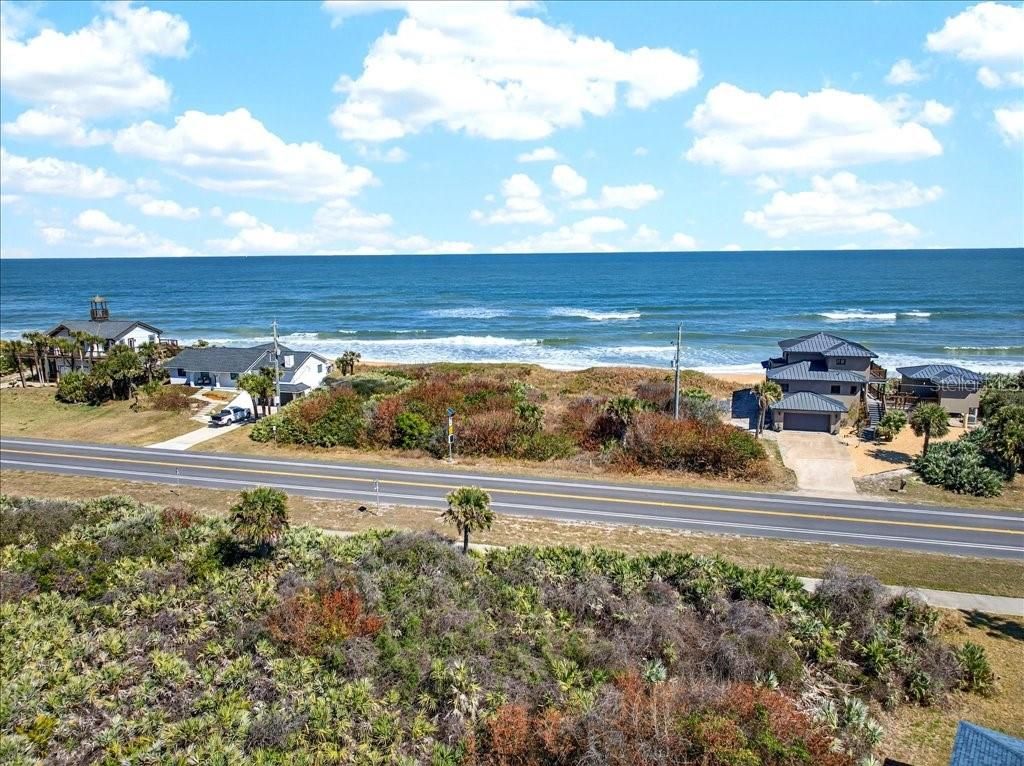 Image 12 of property listing at 3527 N OCEAN SHORE BOULEVARD, Palm Coast, FL 32137