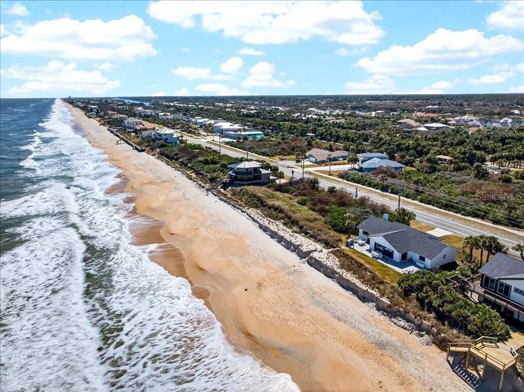 Image 6 of property listing at 3527 N OCEAN SHORE BOULEVARD, Palm Coast, FL 32137