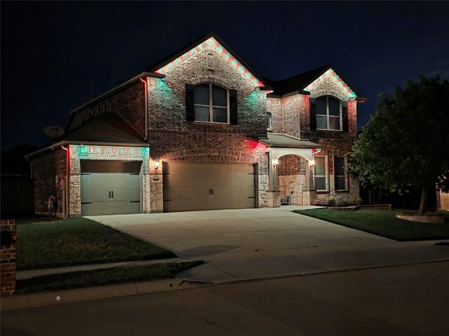 1636 Suncatcher Way, Fort Worth, TX 76052