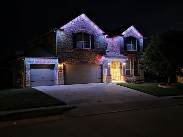 1636 Suncatcher Way, Fort Worth, TX 76052