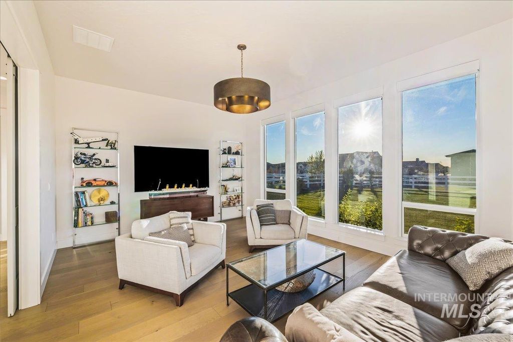 14437 N Woodpecker Avenue, Boise, ID 83714 photo 35