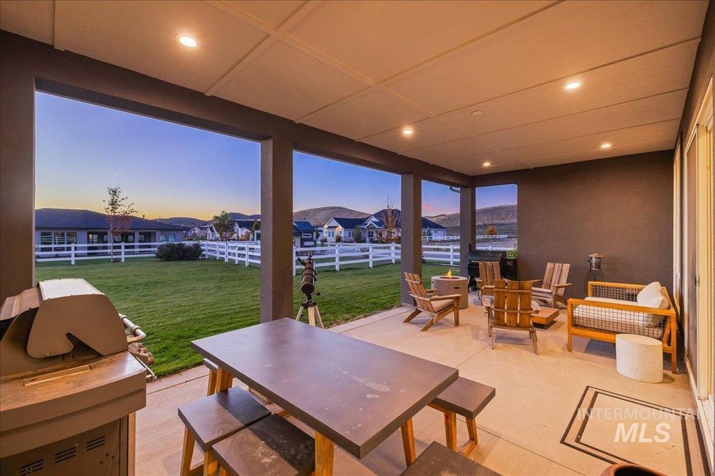 14437 N Woodpecker Avenue, Boise, ID 83714 photo 40