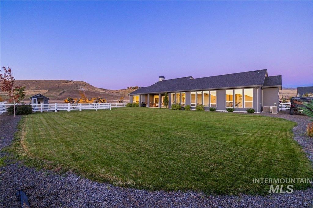 14437 N Woodpecker Avenue, Boise, ID 83714 photo 44