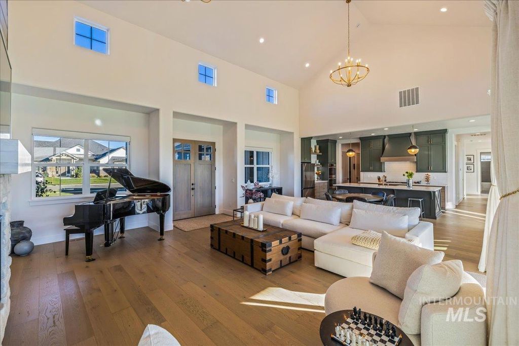 14437 N Woodpecker Avenue, Boise, ID 83714 photo 9