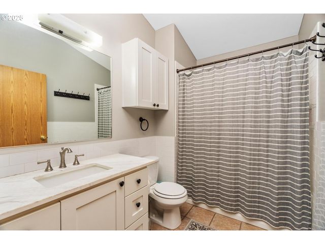 11114 Ne 124TH Ave, Vancouver, WA 98682