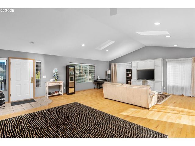 11114 Ne 124TH Ave, Vancouver, WA 98682