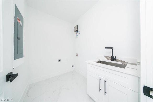 3304 E 15th ST, Lehigh Acres, FL 33972