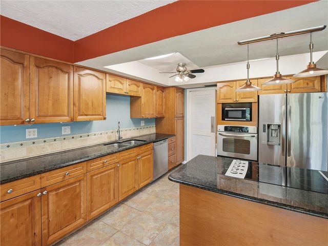 2685 ROBIN AVENUE, Kissimmee, FL 34744