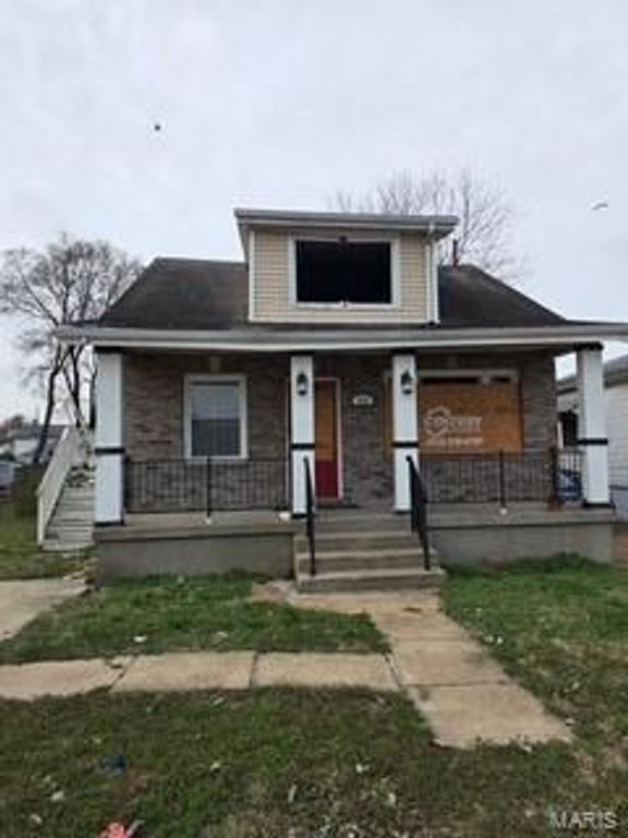 318 Little Broadway Street, St Louis, MO 63125