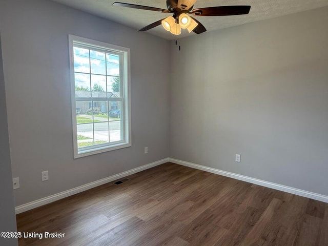 109 Kentucky Ave, Bardstown, KY 40004