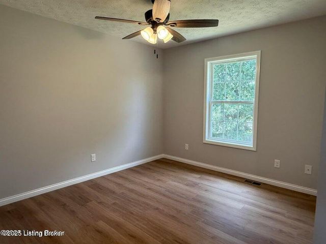 109 Kentucky Ave, Bardstown, KY 40004