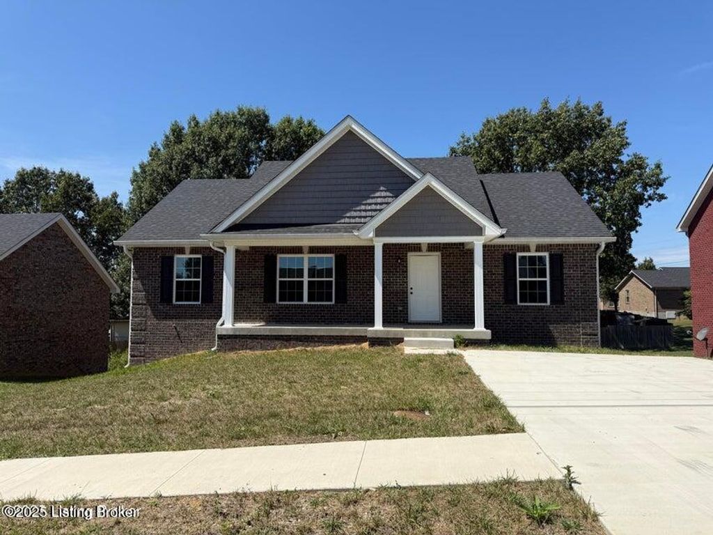 109 Kentucky Ave, Bardstown, KY 40004